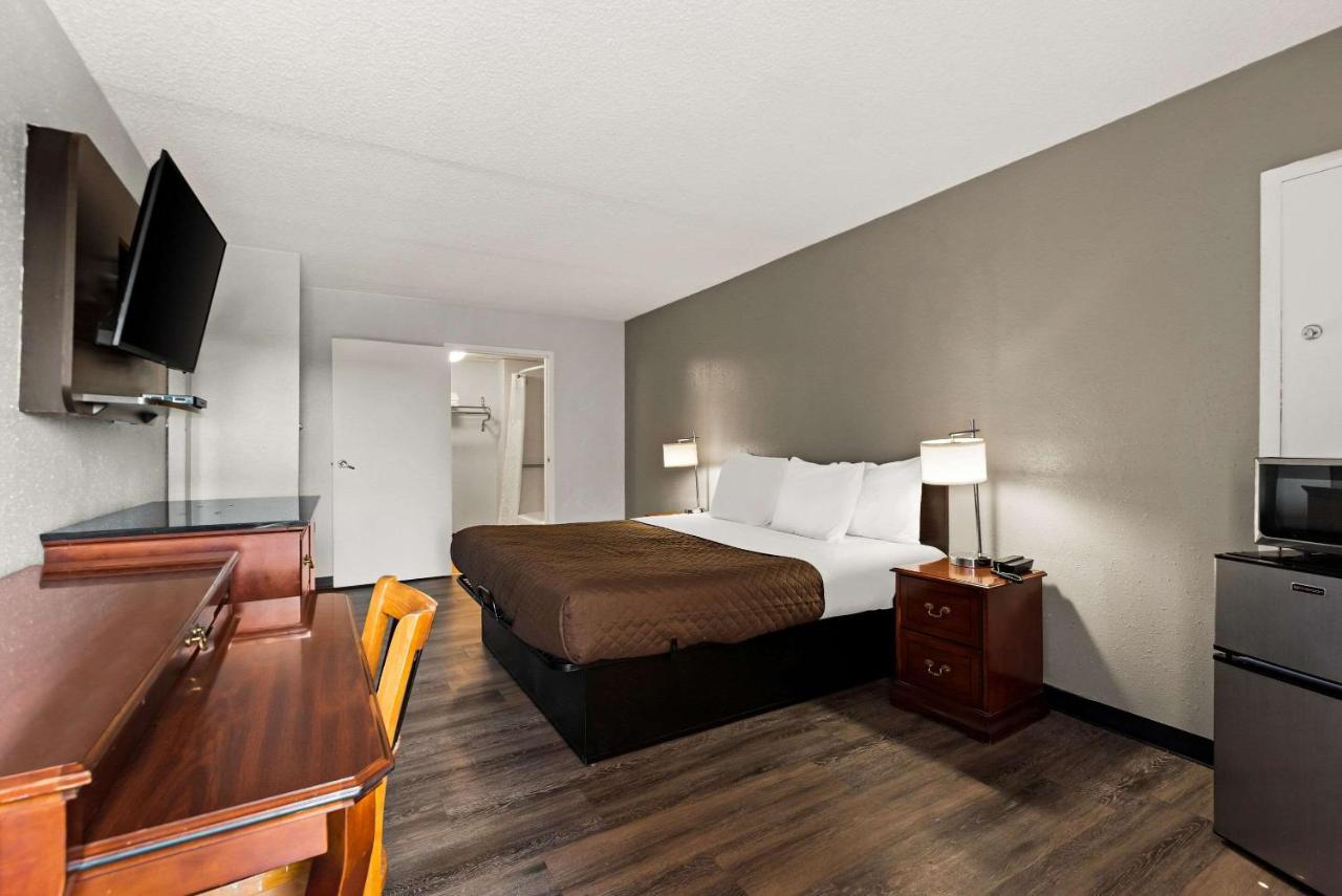 Rodeway Inn Brooklawn ภายนอก รูปภาพ