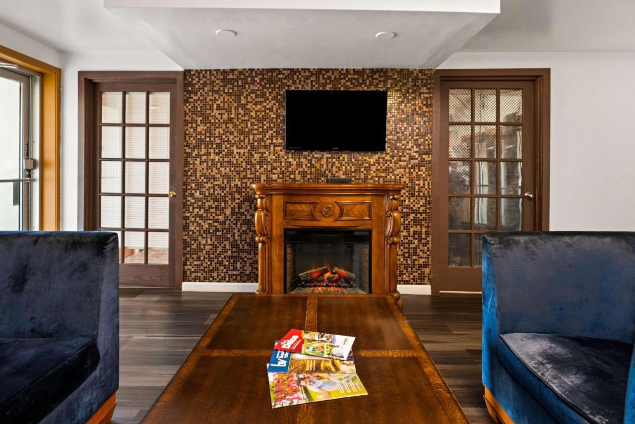 Rodeway Inn Brooklawn ภายนอก รูปภาพ