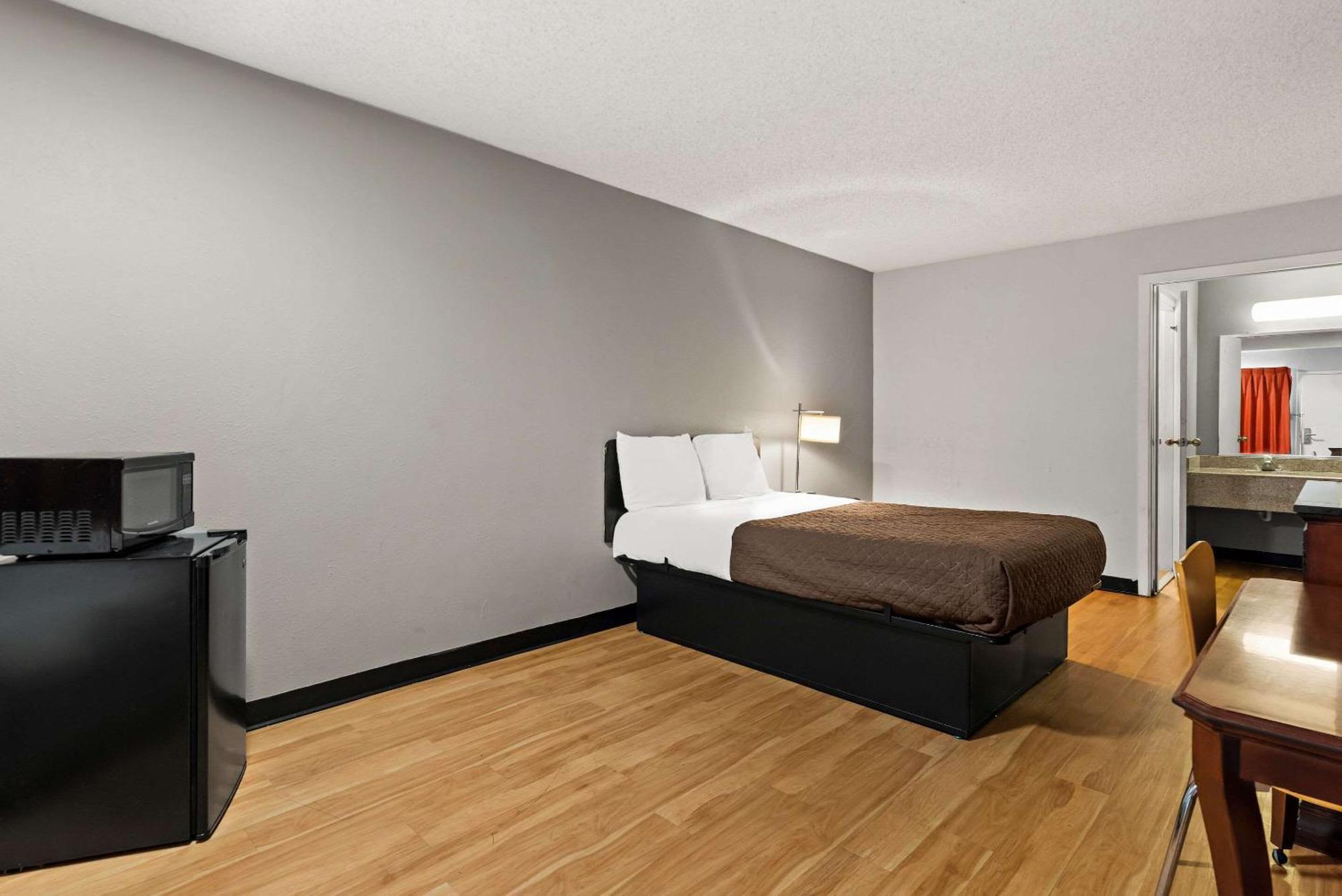 Rodeway Inn Brooklawn ภายนอก รูปภาพ