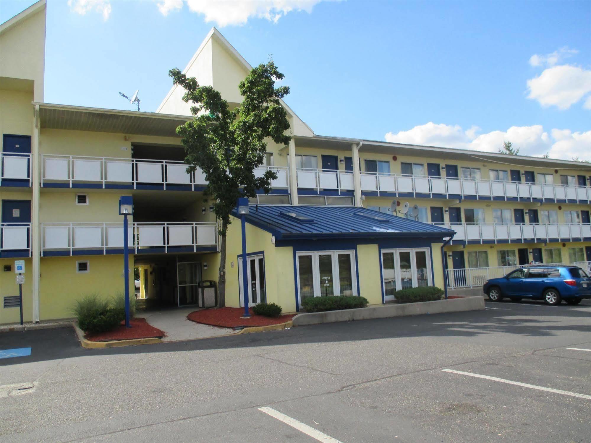 Rodeway Inn Brooklawn ภายนอก รูปภาพ